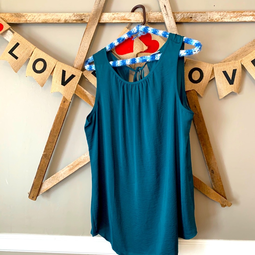 CAbi Sleeveless Blouse (Relisted)